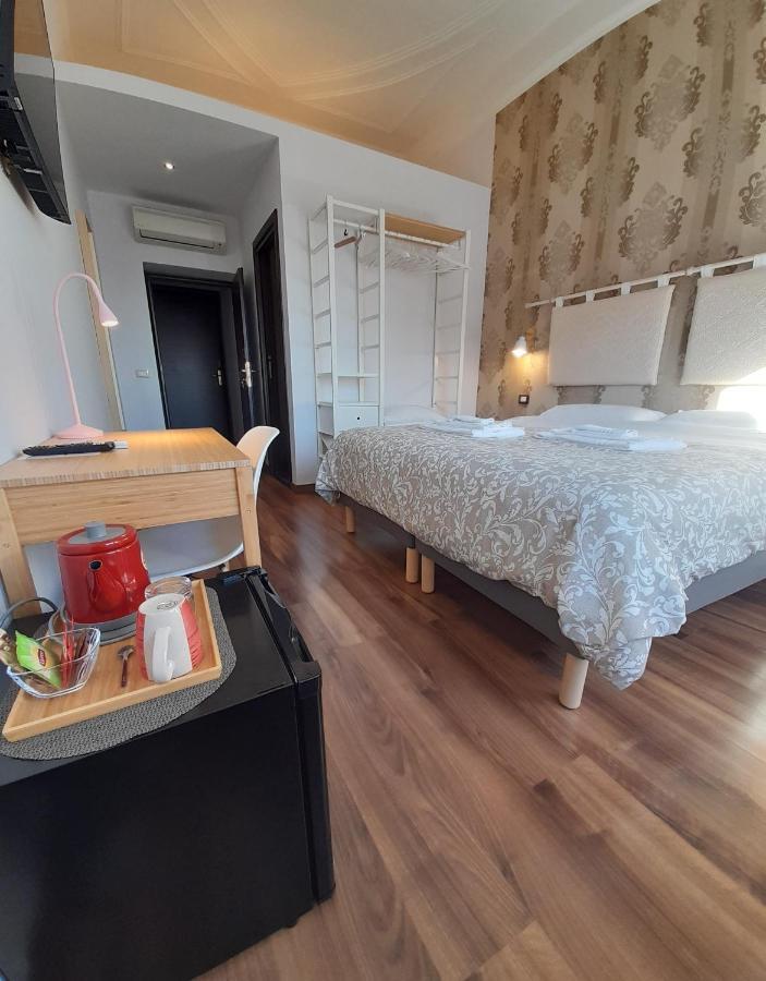 Echelle Bed & Breakfast Rome Exterior photo